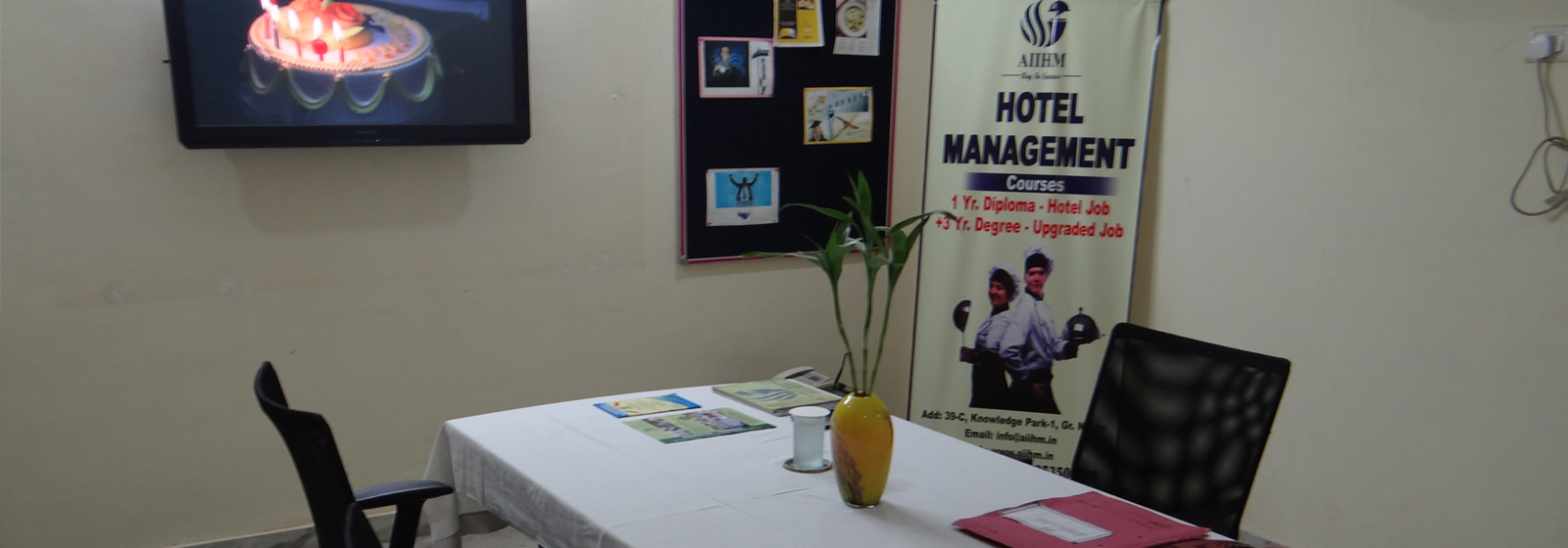 Top 10 hotel management colleges in India